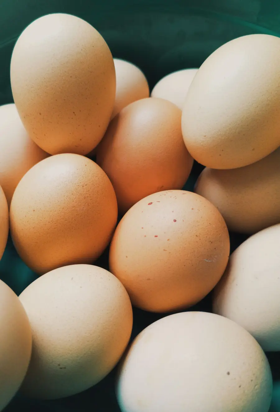 Table eggs